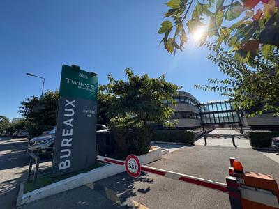 Bureau - 335 m²