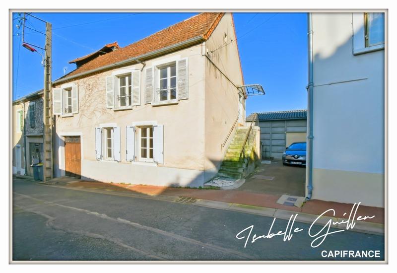 Maison de village - 147 m² - 6 pièces