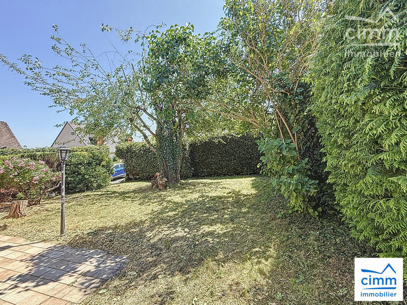 Maison traditionnelle - 112 m² - 6 pièces