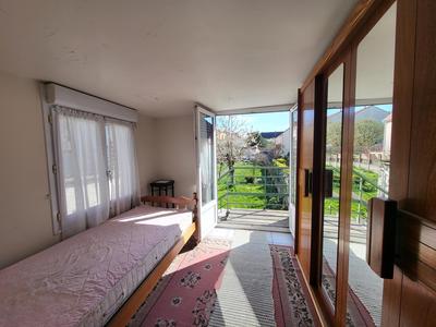 Maison traditionnelle - 81 m² - 5 pièces