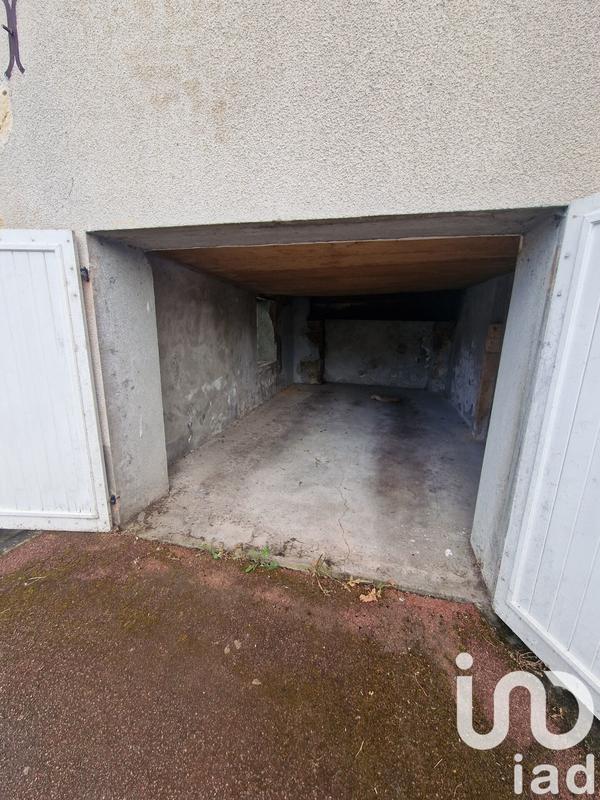 Maison - 195 m² - 9 pièces