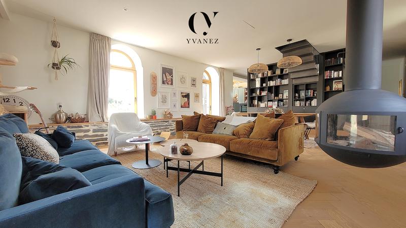 Maison - 152 m² - 6 pièces