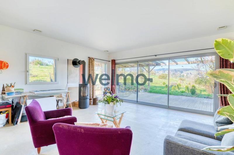 Maison - 360 m² - 10 pièces