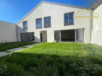 Maison - 86 m² - 4 pièces