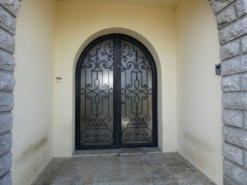 Villa - 144 m² - 8 pièces