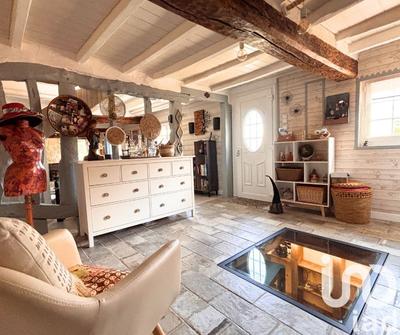 Maison - 200 m² - 7 pièces