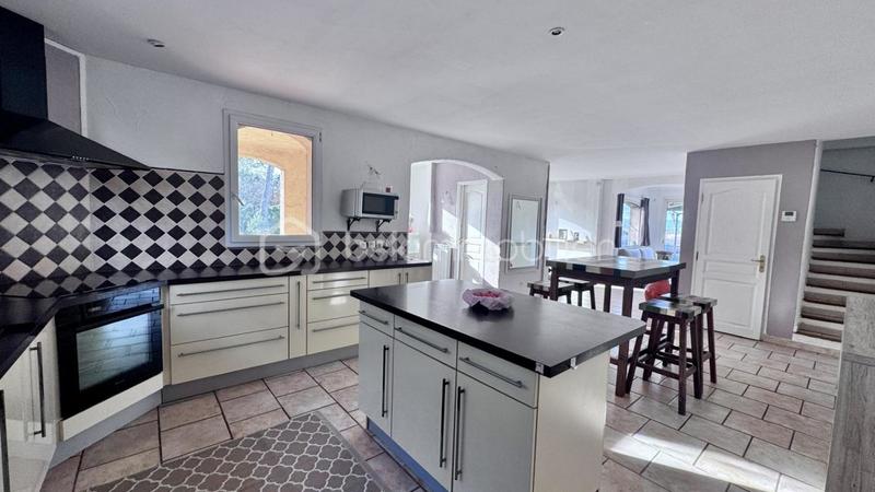 Villa - 131 m² - 5 pièces