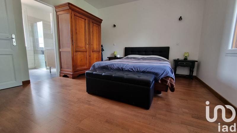 Maison - 200 m² - 6 pièces