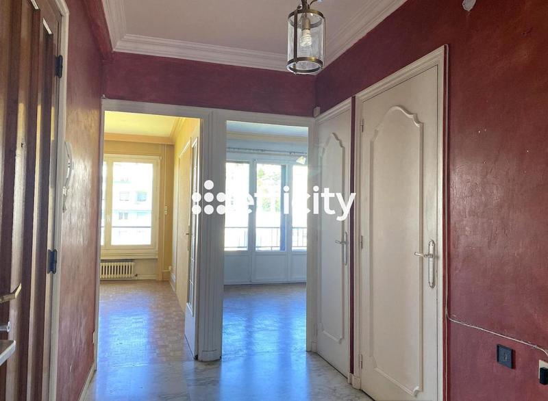 Appartement - 71 m² - 3 pièces