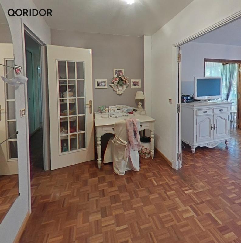 Appartement - 100 m² - 5 pièces