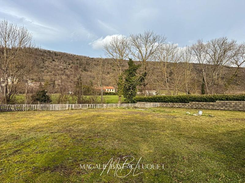 Maison - 101 m² - 4 pièces