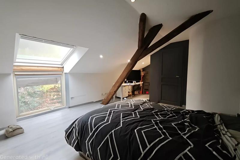 Maison - 205 m² - 9 pièces