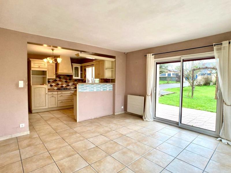 Maison - 95 m² - 6 pièces