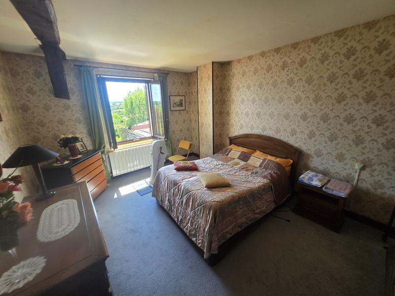 Maison ancienne - 115 m² - 4 pièces