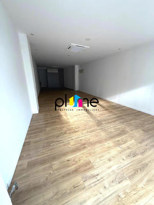 Local commercial - 300 m²