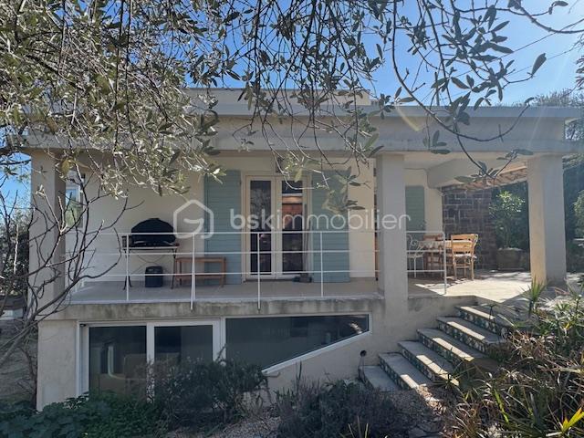 Maison - 101 m² - 4 pièces