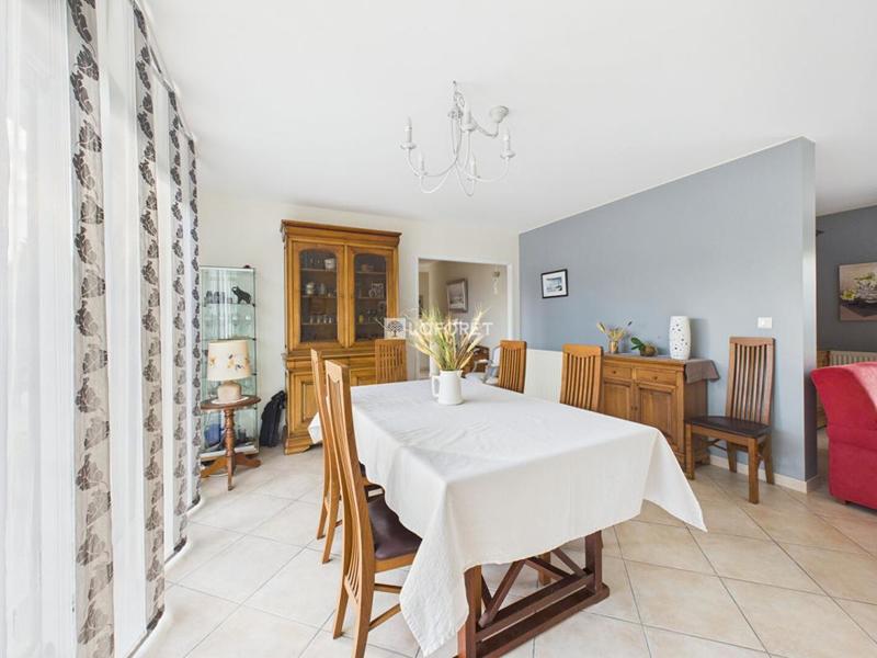 Maison - 165 m² - 5 pièces