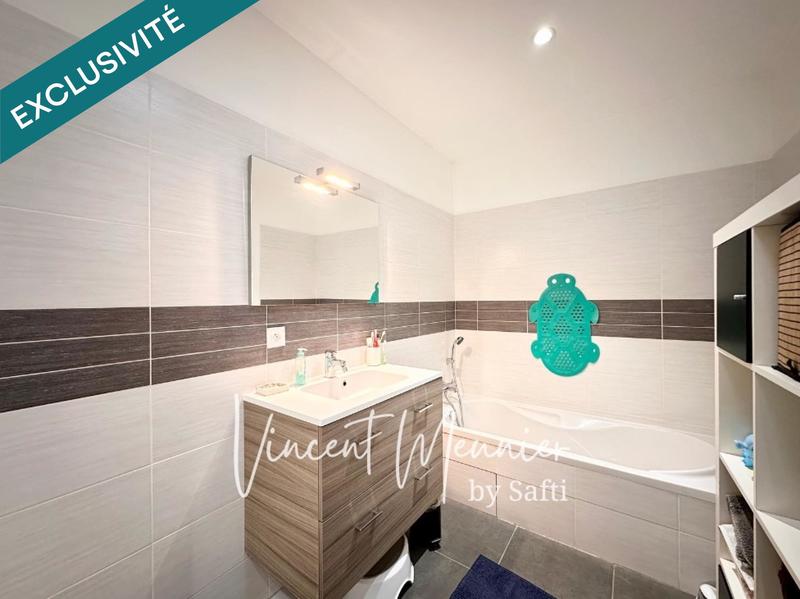 Maison - 96 m² - 4 pièces