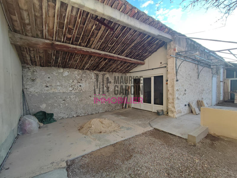 Mas - 150 m² - 8 pièces