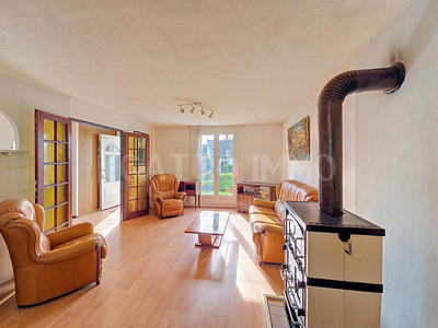 Maison - 125 m² - 7 pièces