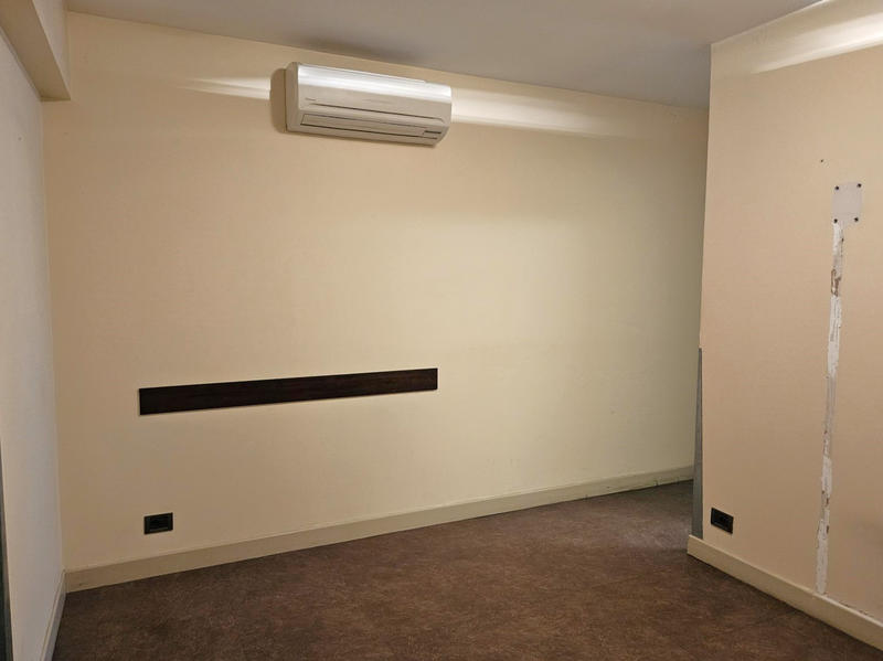 Local commercial - 257 m²