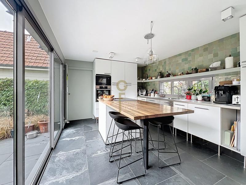 Maison - 162 m² - 5 pièces