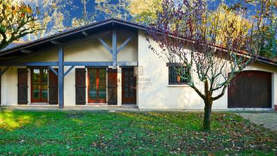 Maison - 143 m² - 5 pièces