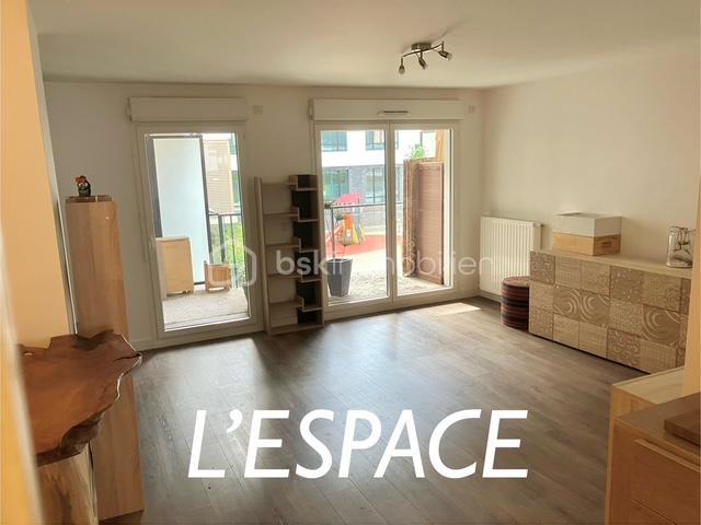 Appartement - 84 m² - 4 pièces