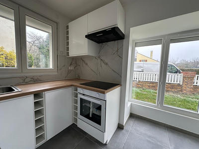 Maison - 104 m² - 5 pièces