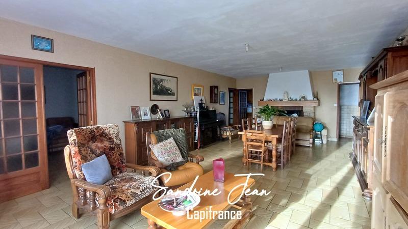 Maison - 547 m² - 20 pièces