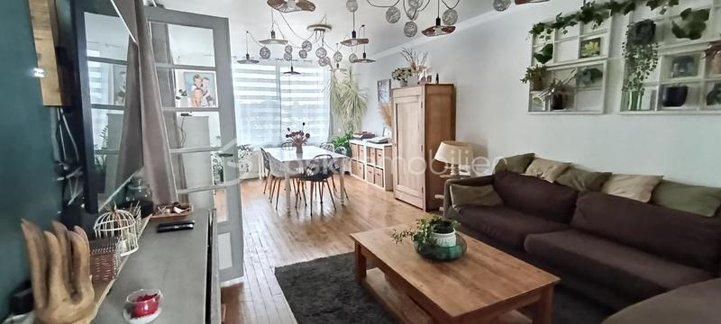 Maison - 136 m² - 6 pièces