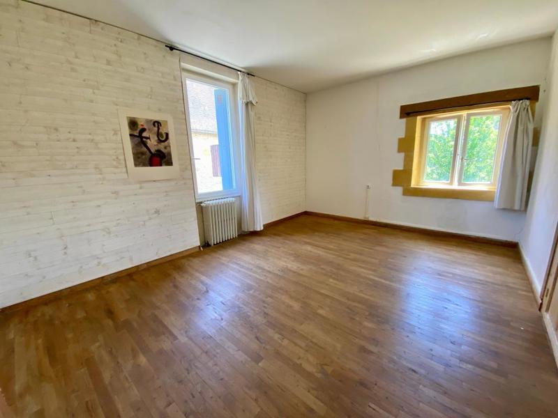 Maison de village - 280 m² - 6 pièces