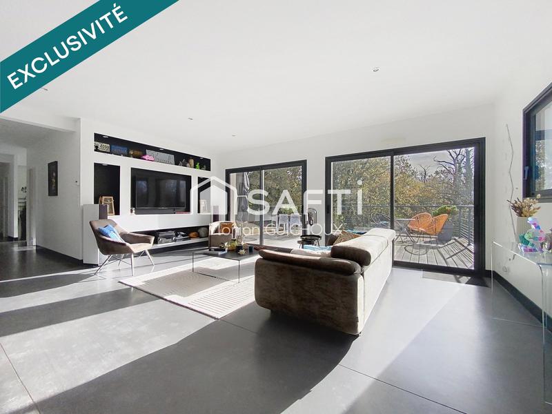 Maison - 142 m² - 5 pièces