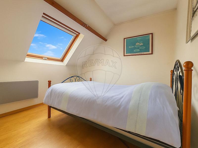 Maison - 93 m² - 6 pièces