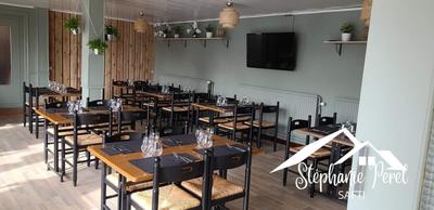 Local commercial - 166 m² - 4 pièces