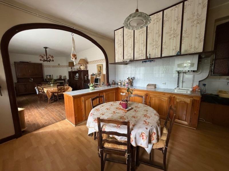 Maison - 185 m² - 10 pièces