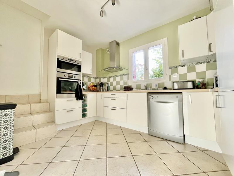 Maison - 141 m² - 5 pièces