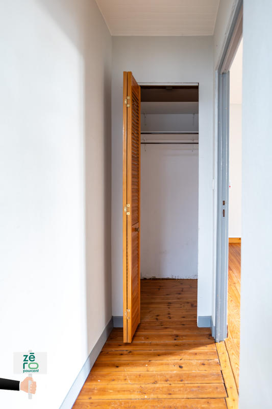 Maison - 181 m² - 6 pièces