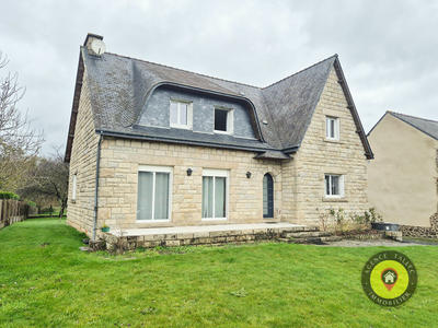 Maison - 159 m² - 7 pièces