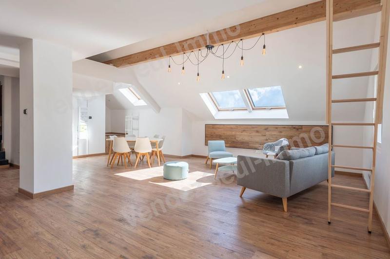 Duplex - 134 m² - 5 pièces