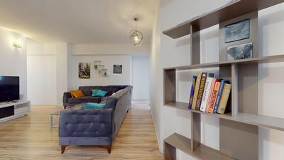 Appartement - 113 m² - 7 pièces