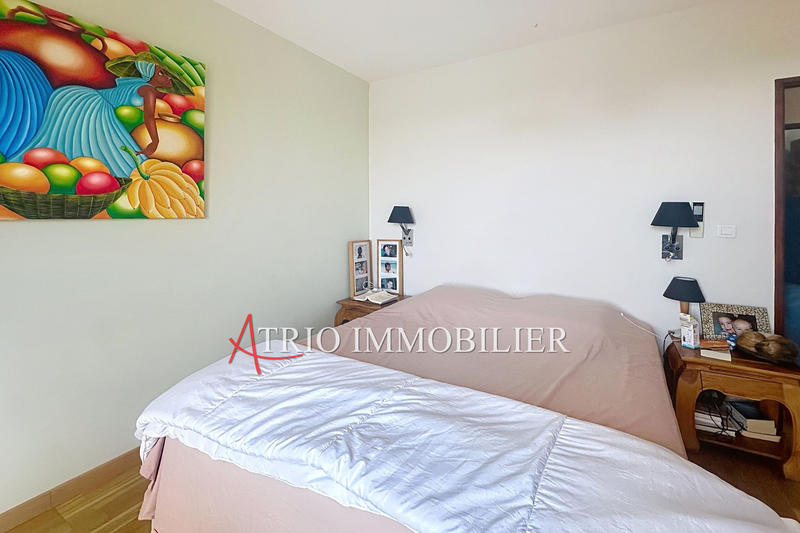 Villa - 225 m² - 7 pièces