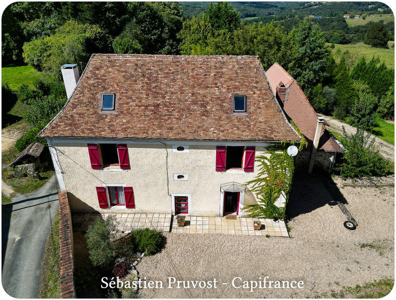 Maison de maîtres - 325 m² - 11 pièces