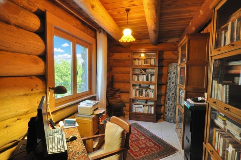 Propriété - 360 m² - 8 pièces