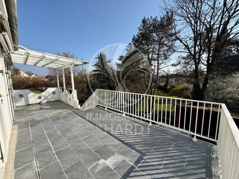 Maison - 107 m² - 3 pièces