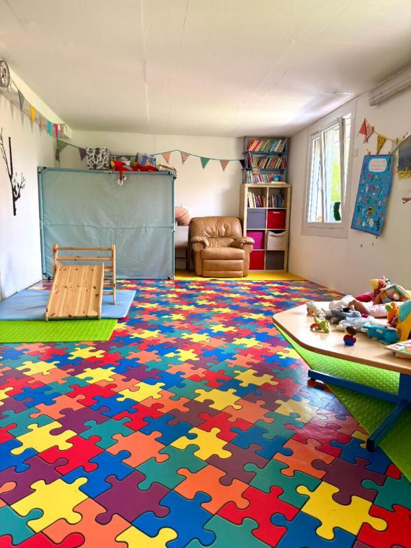 Maison - 220 m² - 9 pièces