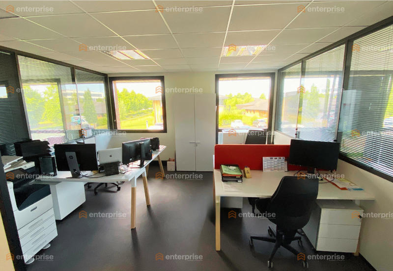 Bureau - 140 m²