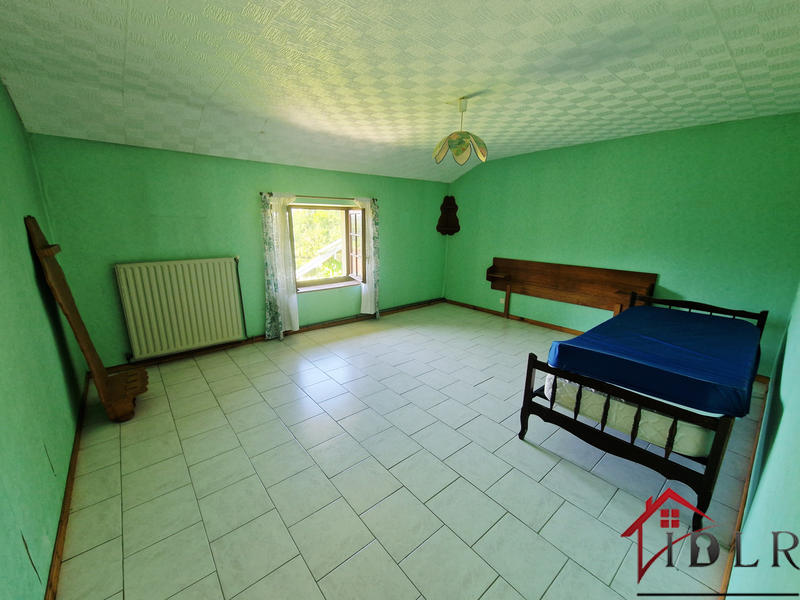 Maison - 220 m² - 7 pièces