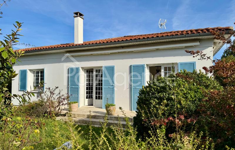 Maison - 94 m² - 3 pièces