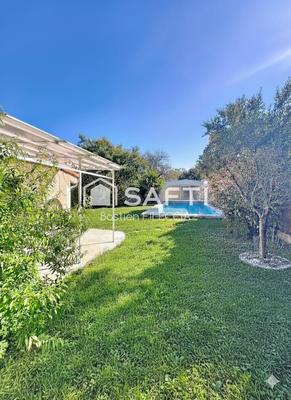 Maison - 174 m² - 6 pièces